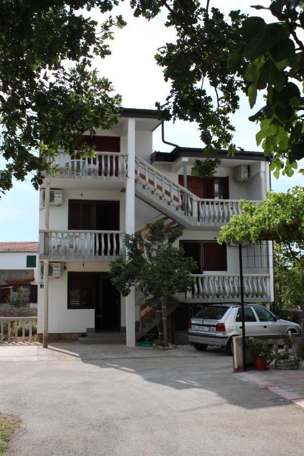 Apartments With A Parking Space Starigrad, Paklenica - 6618 Exterior photo